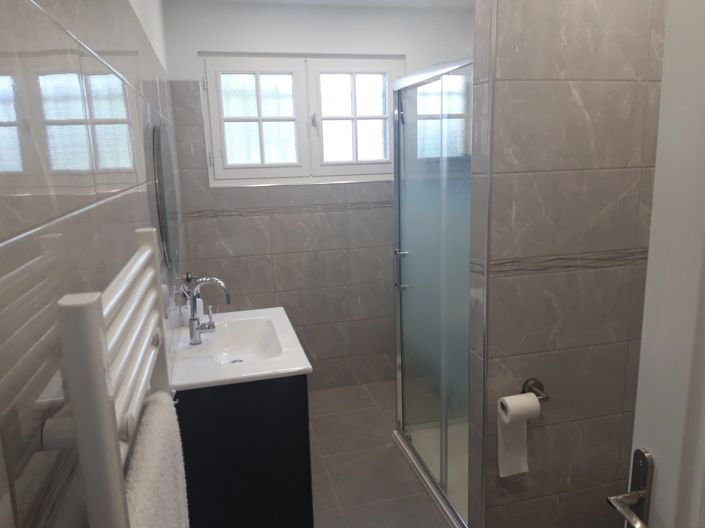 Image No.4-3 Bed Village House for sale