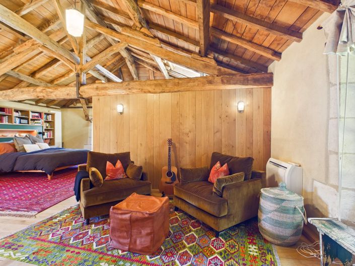 Image No.7-4 Bed House for sale