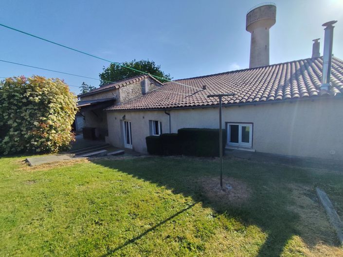 Image No.15-2 Bed Village House for sale