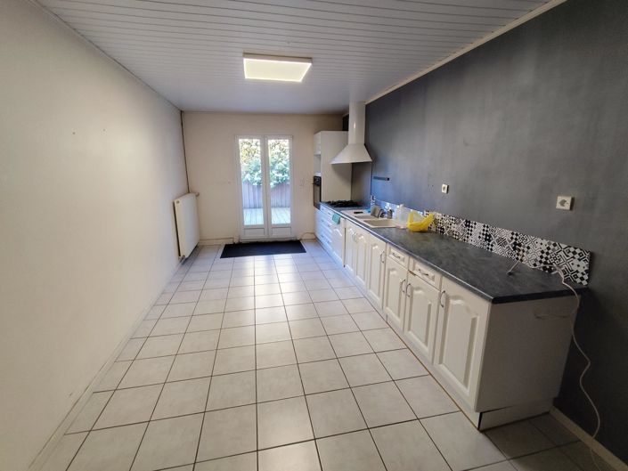 Image No.4-2 Bed Village House for sale