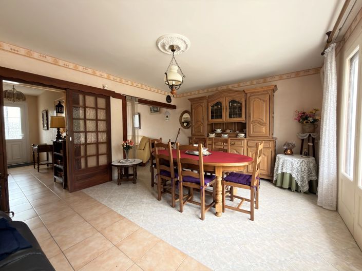Image No.4-3 Bed House for sale