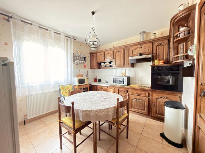 Image No.5-3 Bed House for sale