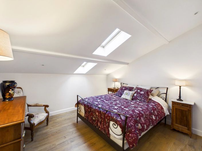 Image No.15-5 Bed House for sale