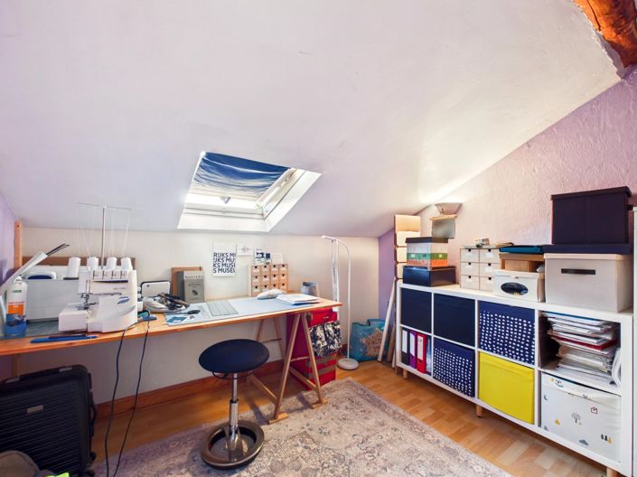 Image No.11-3 Bed House for sale