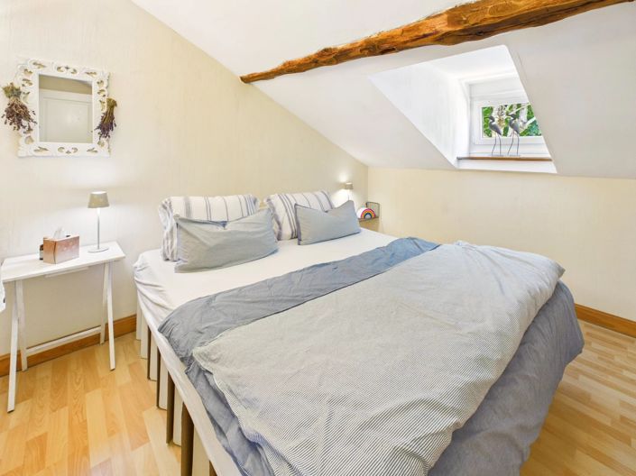 Image No.6-3 Bed House for sale