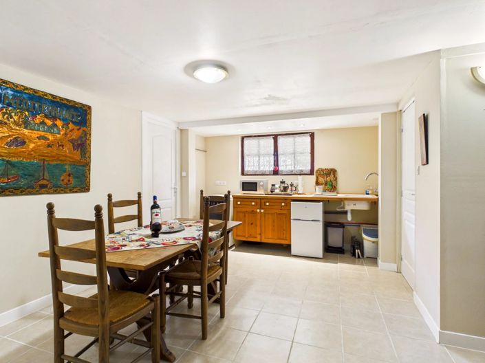 Image No.12-3 Bed House for sale