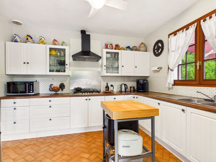 Image No.3-3 Bed House for sale
