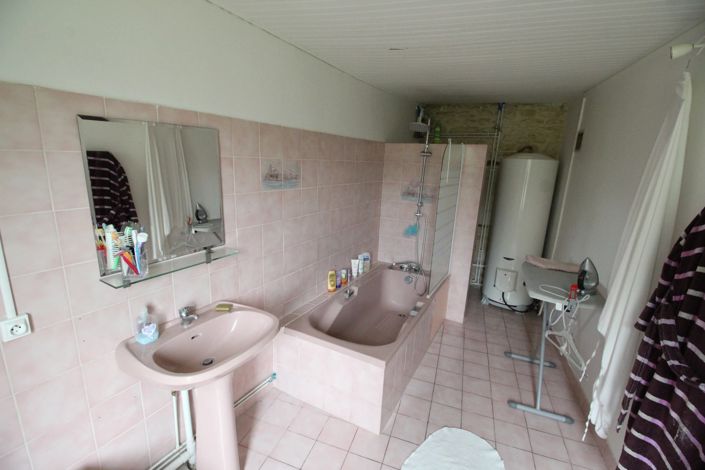 Image No.5-3 Bed House for sale