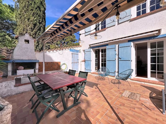 Image No.13-4 Bed House for sale