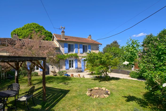 Image No.11-3 Bed House for sale