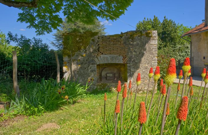 Image No.14-3 Bed House for sale