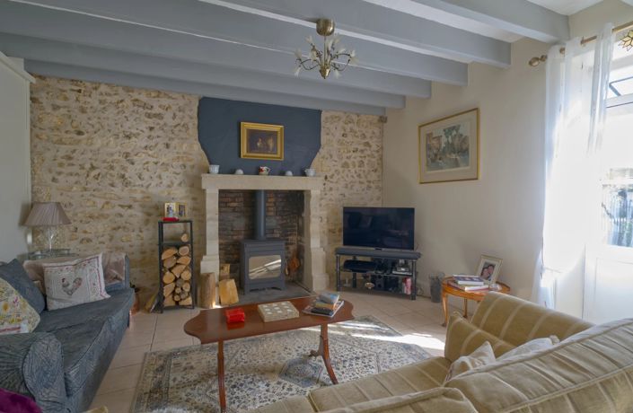 Image No.3-3 Bed House for sale