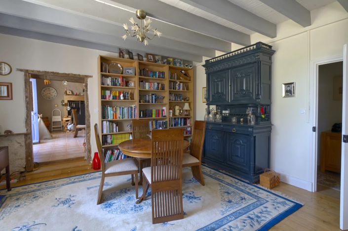 Image No.6-3 Bed House for sale