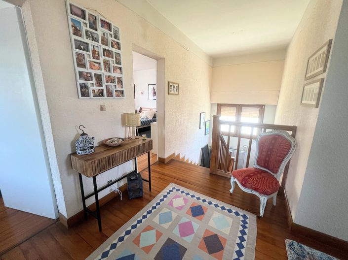 Image No.14-4 Bed House for sale