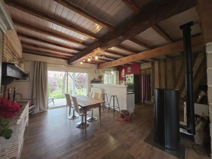 Image No.4-2 Bed House for sale