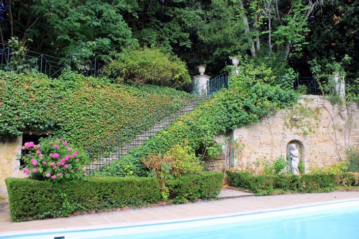 Image No.15-10 Bed House for sale