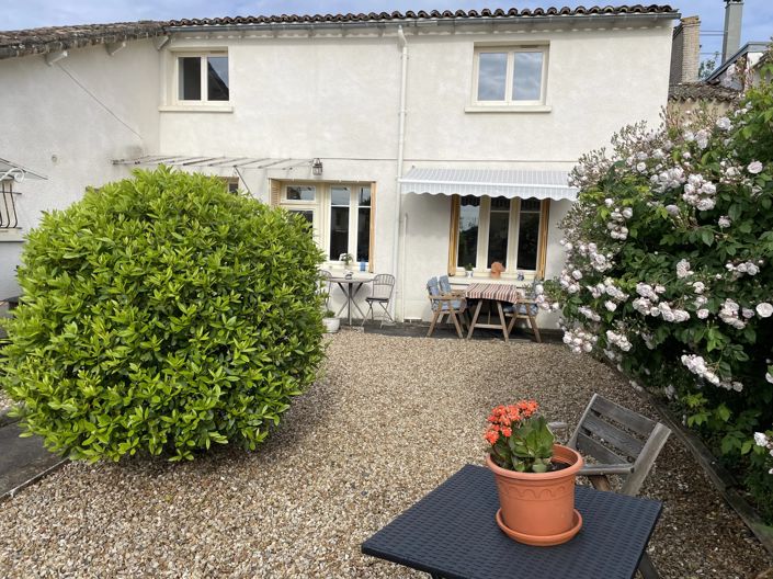 Image No.11-3 Bed Village House for sale