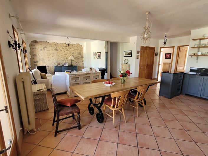 Image No.11-7 Bed House for sale