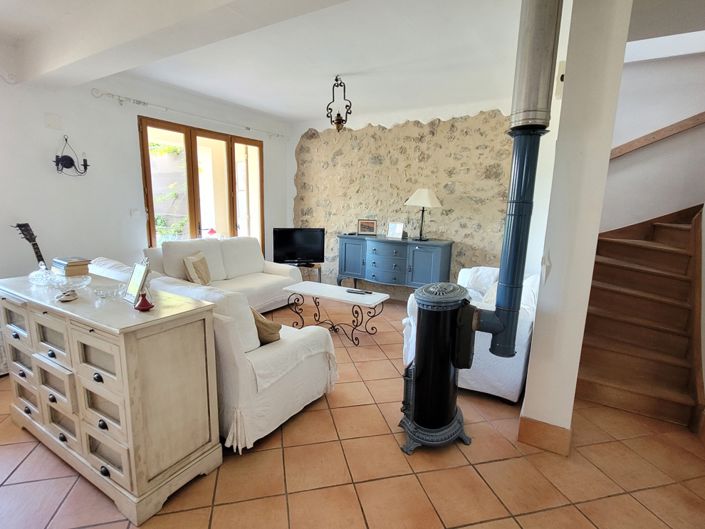 Image No.15-7 Bed House for sale