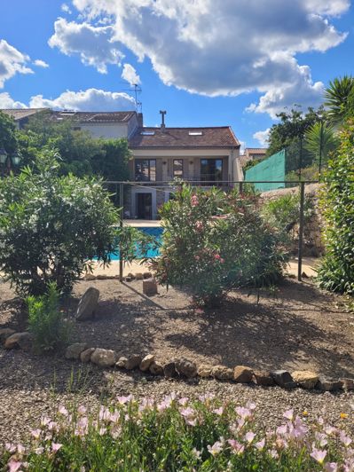 Image No.2-7 Bed House for sale