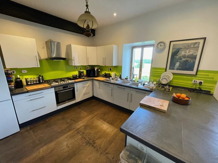 Image No.4-2 Bed House for sale