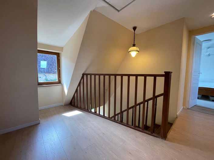 Image No.6-2 Bed House for sale