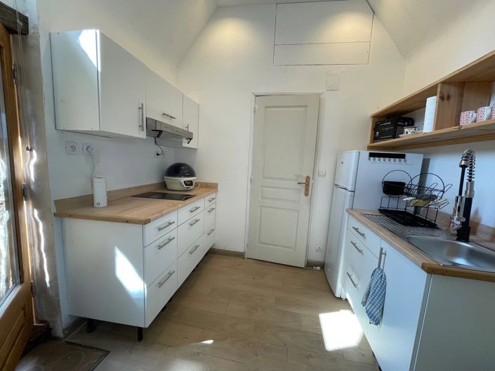 Image No.8-2 Bed House for sale