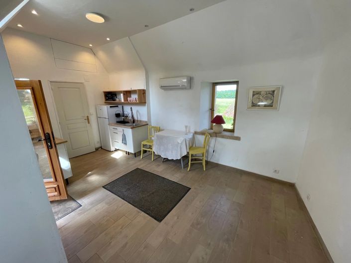 Image No.9-2 Bed House for sale