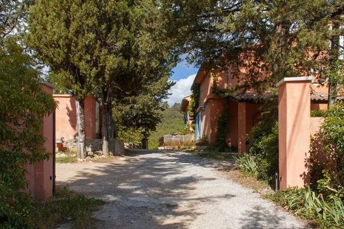 Image No.5-23 Bed House for sale