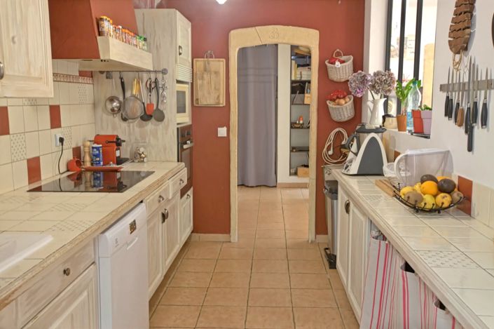 Image No.7-6 Bed Village House for sale