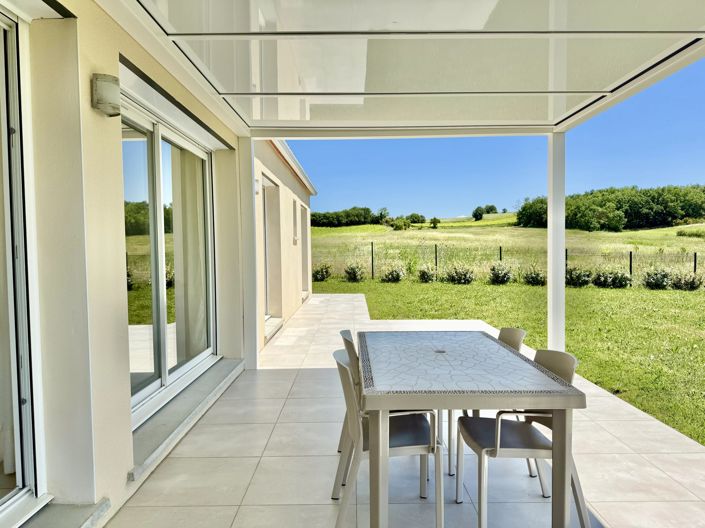Image No.10-4 Bed House for sale