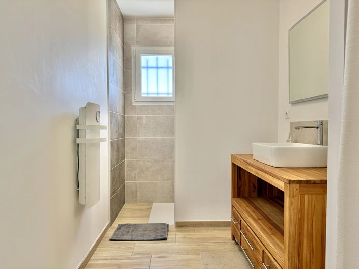 Image No.14-4 Bed House for sale