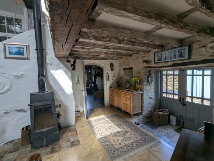 Image No.12-4 Bed Village House for sale