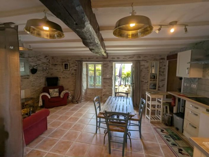 Image No.8-4 Bed Village House for sale