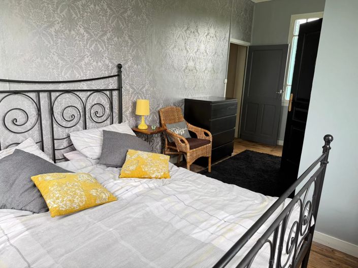 Image No.8-5 Bed Village House for sale