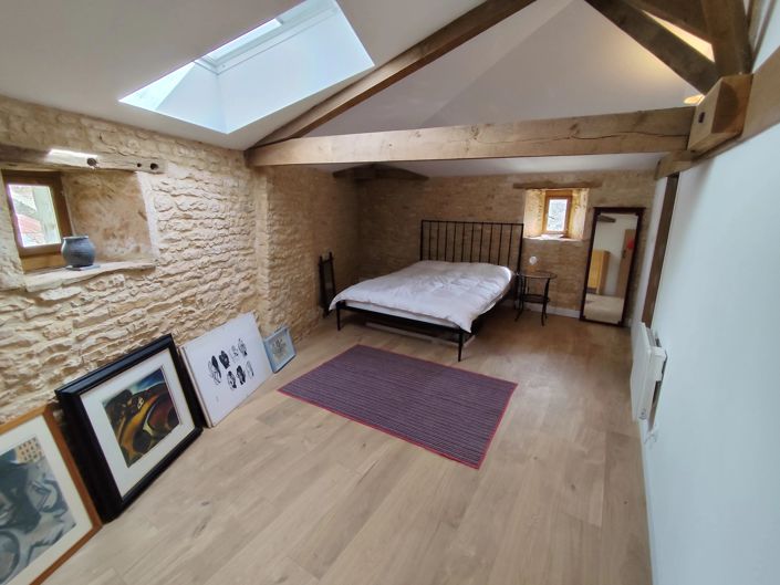 Image No.8-4 Bed House for sale