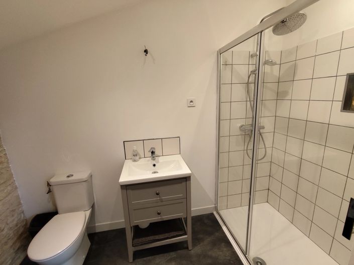 Image No.9-4 Bed House for sale