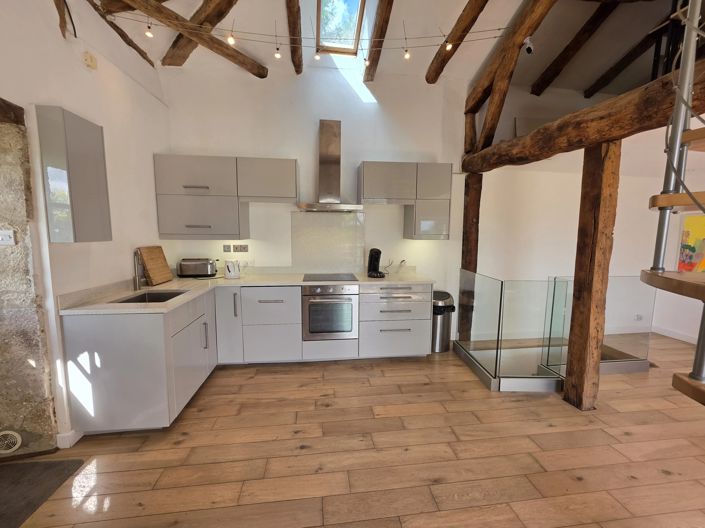 Image No.3-2 Bed House for sale