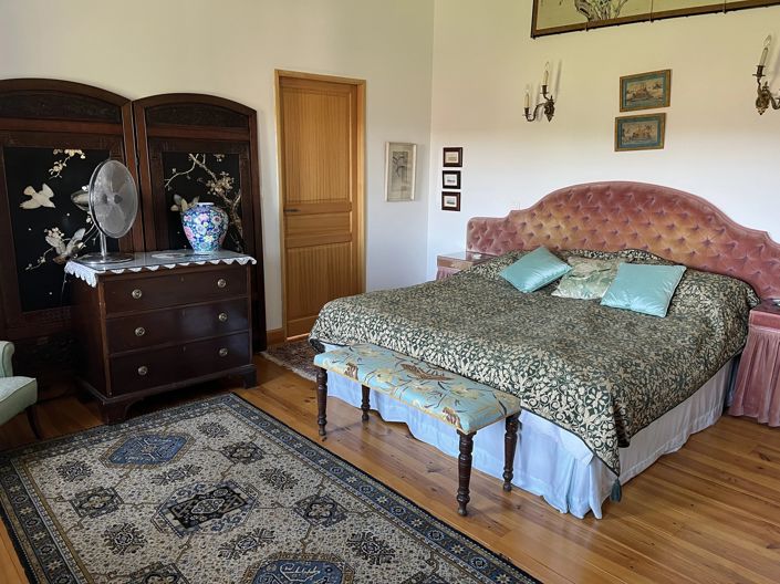 Image No.10-5 Bed Village House for sale