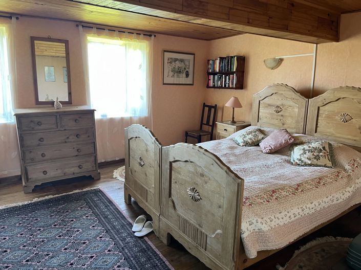 Image No.9-5 Bed Village House for sale