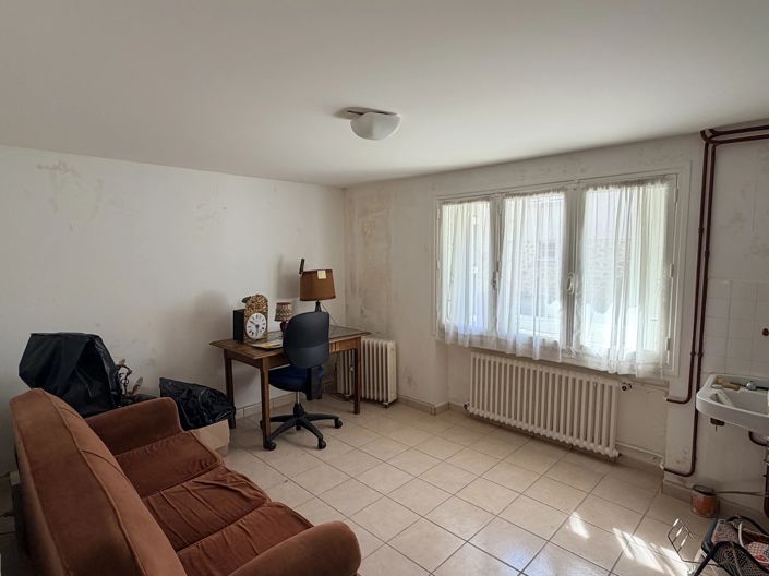 Image No.5-4 Bed House for sale