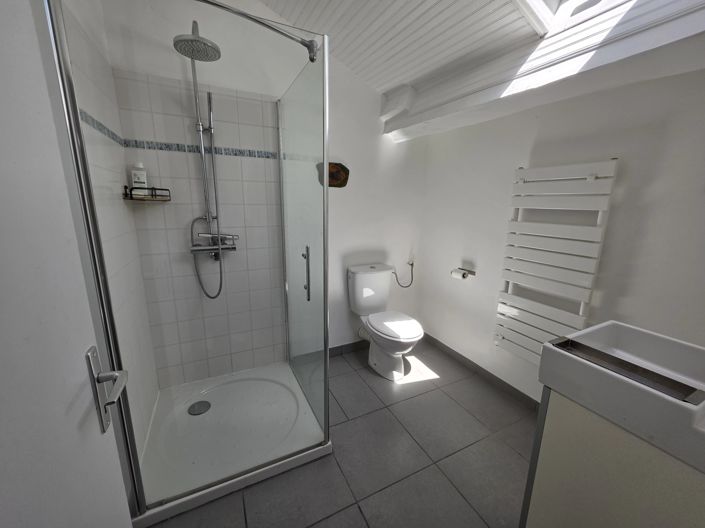 Image No.11-4 Bed House for sale