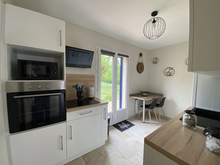 Image No.9-4 Bed House for sale
