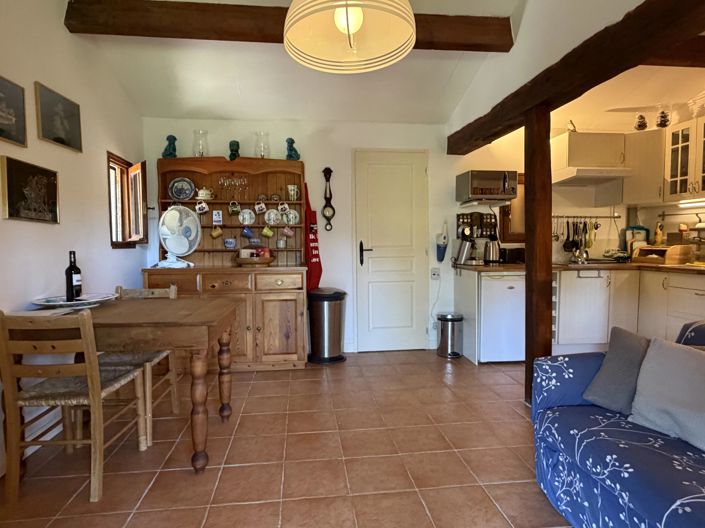 Image No.11-6 Bed House for sale
