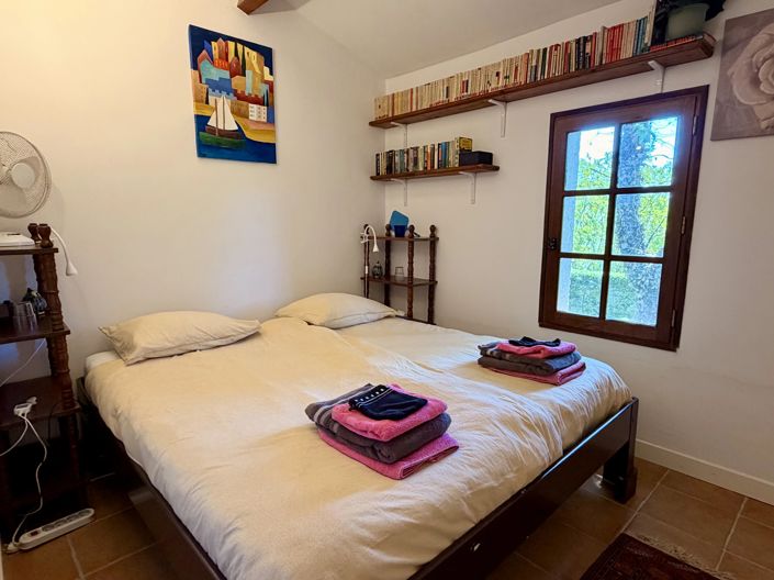 Image No.13-6 Bed House for sale