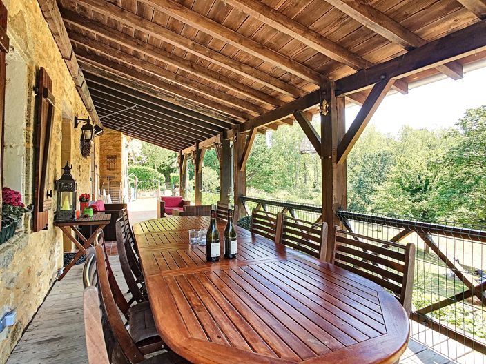 Image No.5-6 Bed House for sale