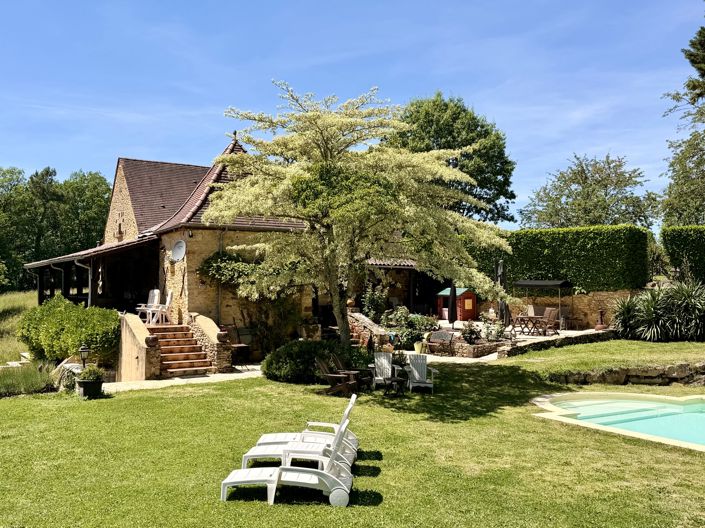 Image No.9-6 Bed House for sale