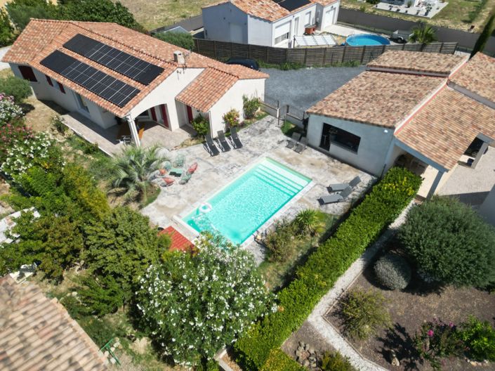 Image No.2-4 Bed House for sale