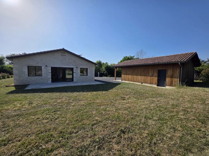 Image No.2-4 Bed House for sale