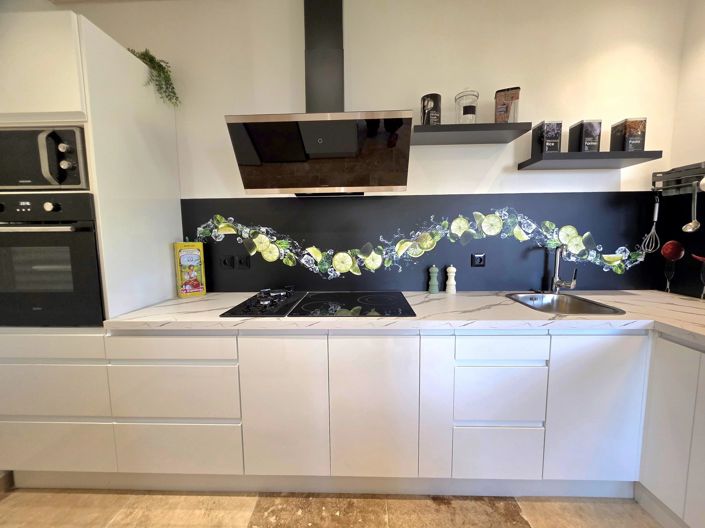 Image No.9-4 Bed House for sale
